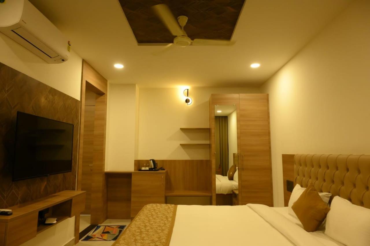 Shrreyas Inn Boarding & Lodging Kundapur Exterior foto